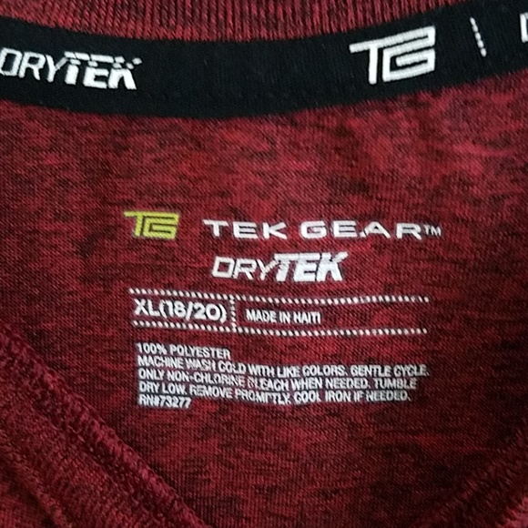 Tek Gear DryTek Burgundy T-Shirt XL 18/20 - Picture 3 of 5